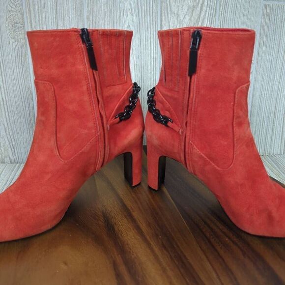 Calvin Klein Womens 8 Owena Suede Ankle Boots Red Chain Detail Zips High Heel - Picture 7 of 11